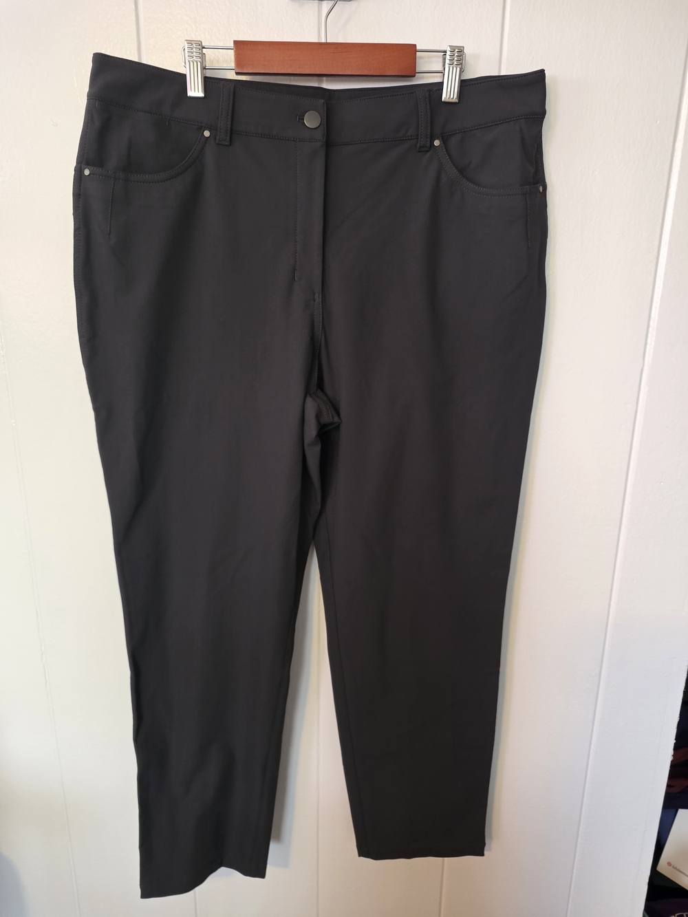 Lululemon City Sleek 7/8 Pant Size 14